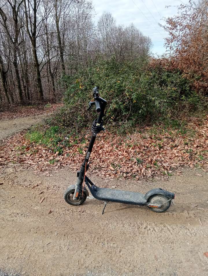 Segway Ninebot F2 Pro Elektrikli Scooter