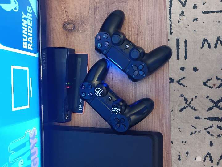 PlayStation 4