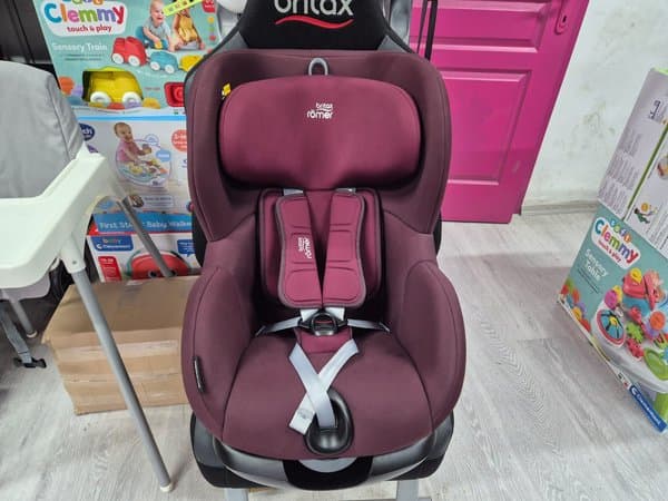 Britax-Römer Trifix2 Adac'lı 9-20 KG Oto Koltuğu - Bordo