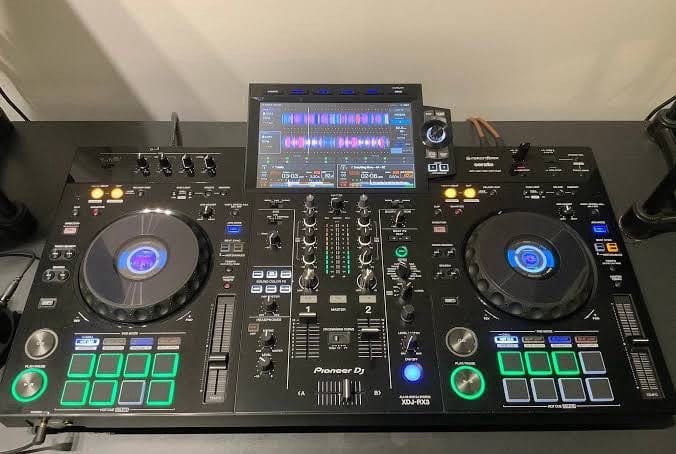 Pioneer XDJ-RX3 All In One