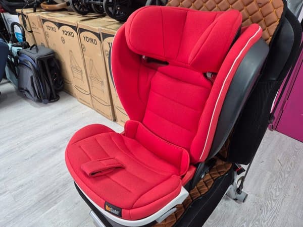 Besafe İzi Flex Adac'lı 15-36 KG Oto koltuğu - Kırmızı
